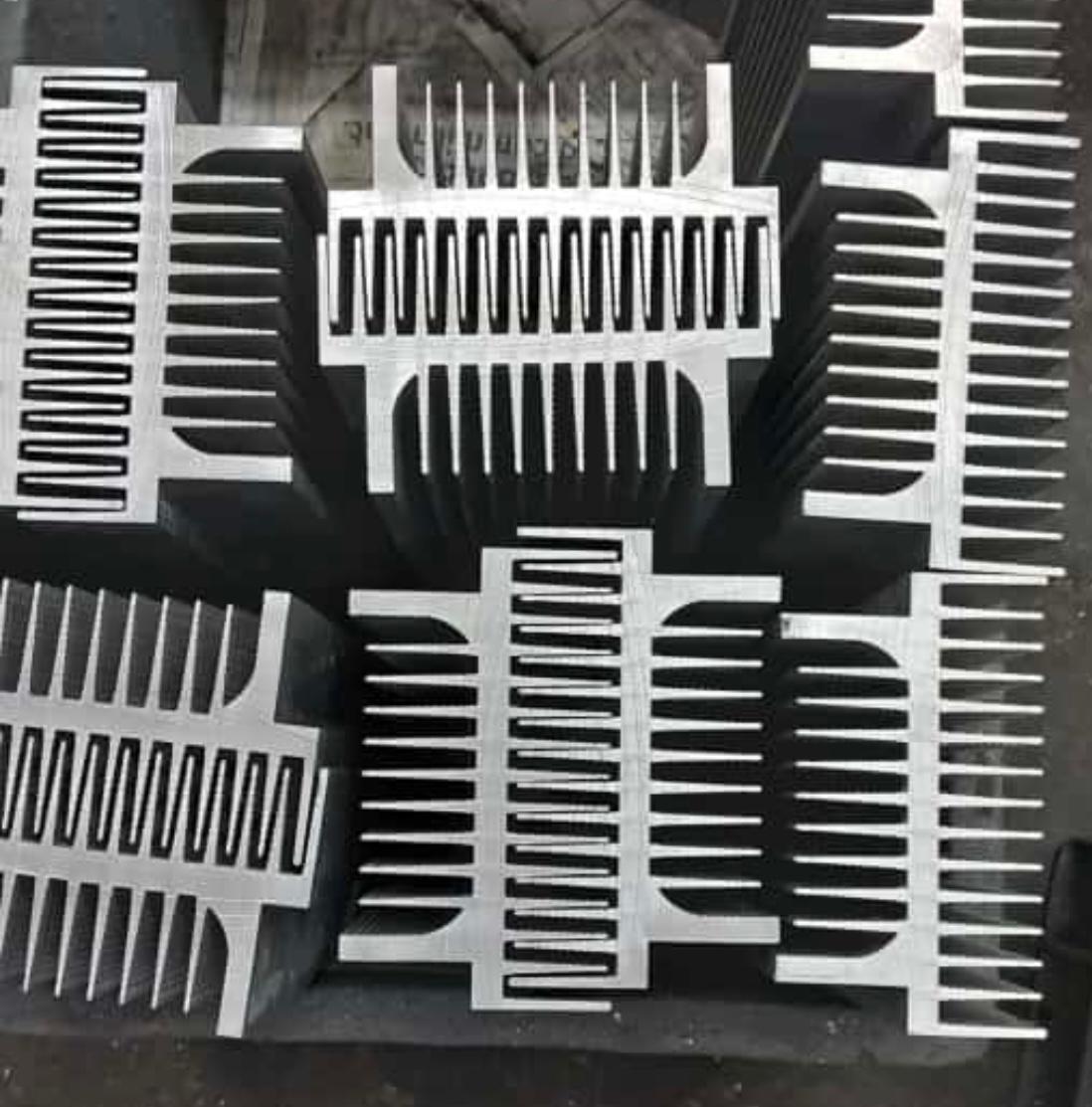 Heavy-duty industrial heat sink